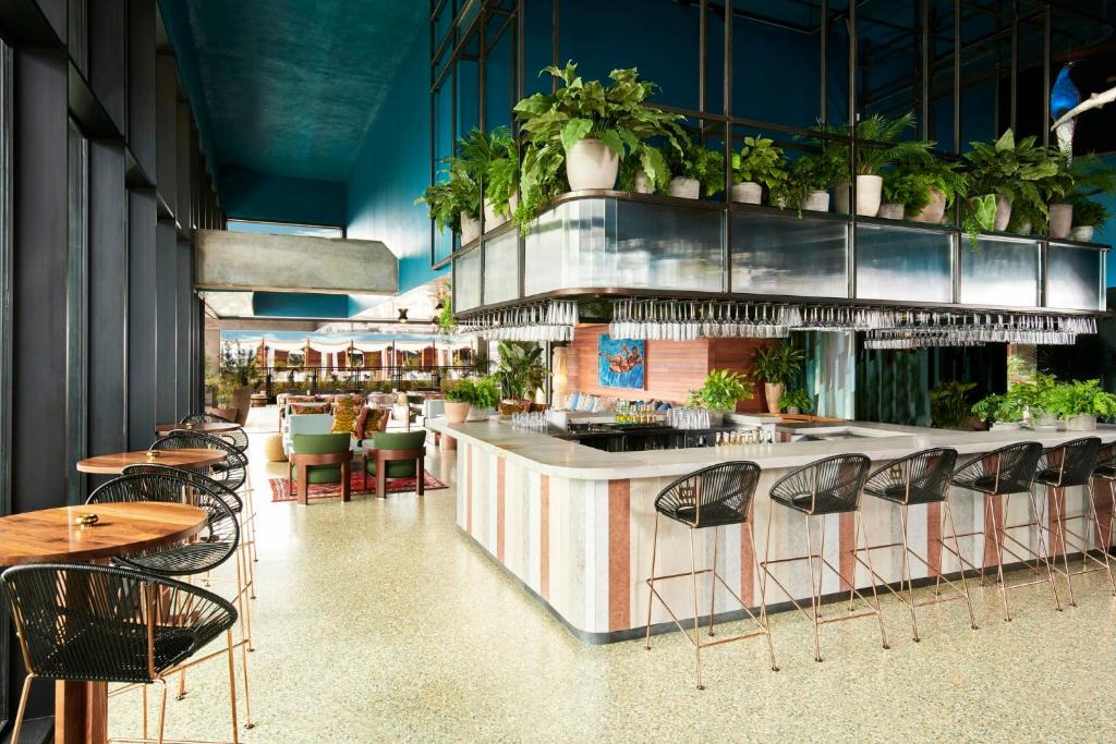 Dallas Design District Hotel | Virgin Hotels Dallas