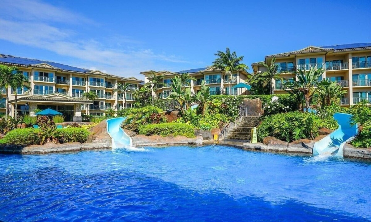 Wailua Resort | Waipouli Beach Resort | Spacious 2BD Retreat -Lazy River, Spa & Central Location