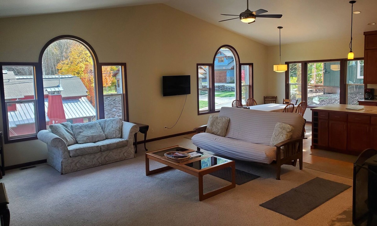 Wardner House | Wardner Haven For Skiing, Biking, Hiking And Other Outdoor Experiences