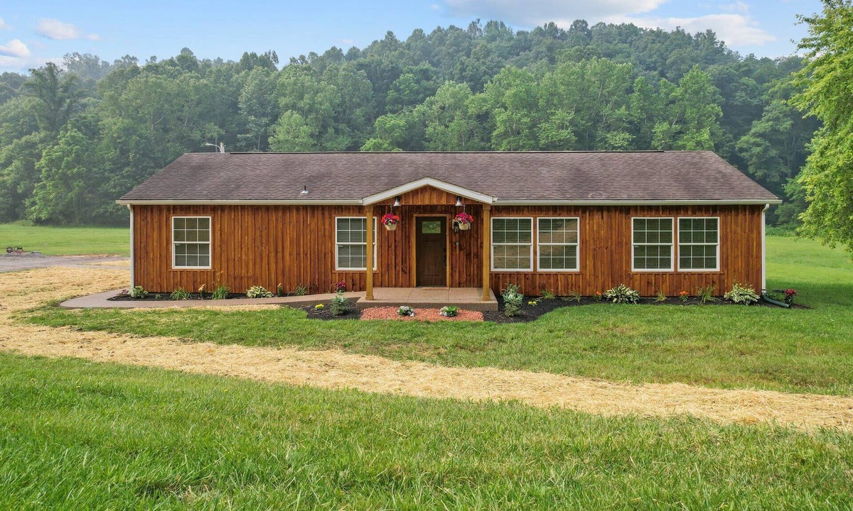 Carbon Hill Cabin | Welcome to Deer Run Retreat