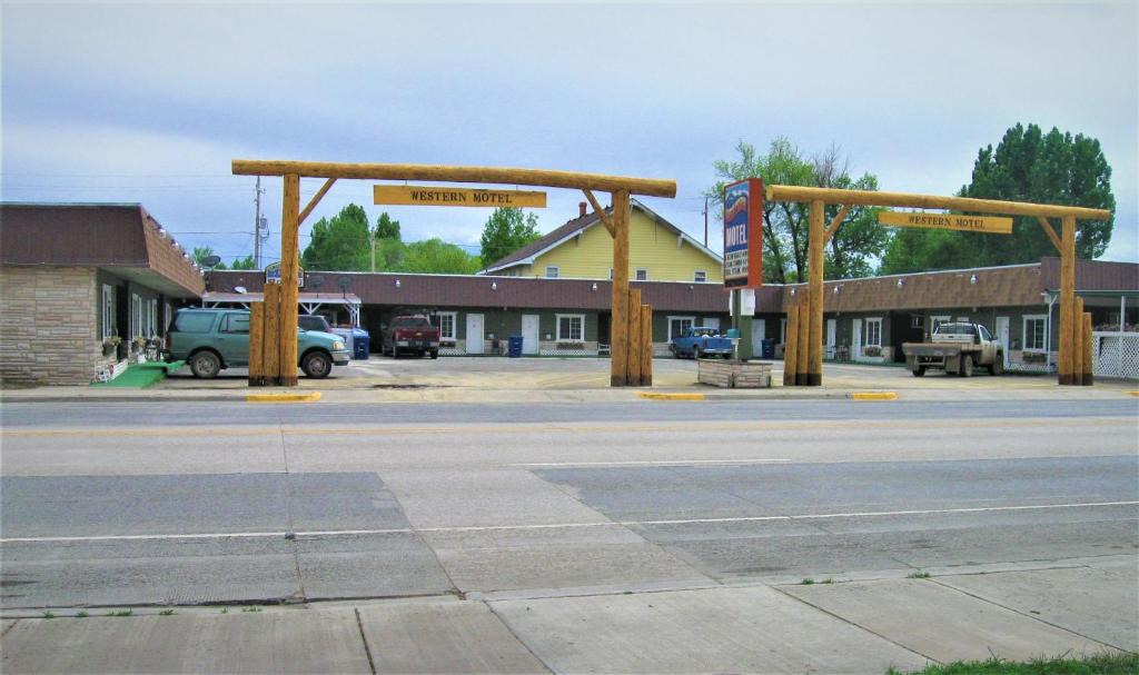 Lovell Hotel | Western Motel