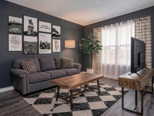 Briarforest Apartment | Wilcrest Apartments by Andes STR