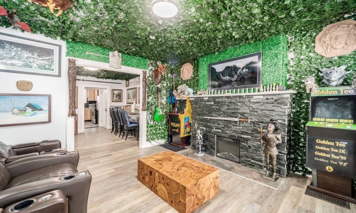 Weinland Park House | Winterfell Barcade - OSU Home in Weinland Park/Short North
