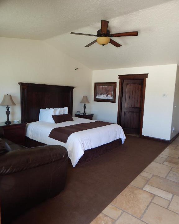 Williston Hotel | Winterton Suites