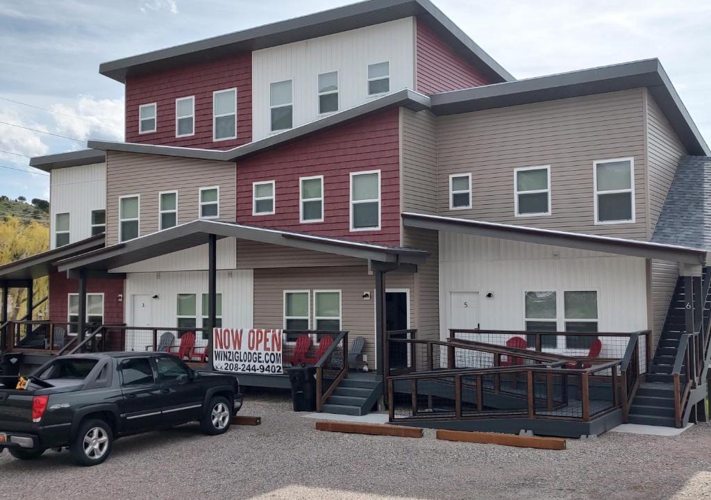 Lava Hot Springs Hotel | Winzig Lodge