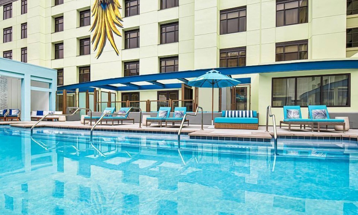 East Village Hotel | Wonderful Place To Stay! 3 Relaxing Units, Short Drive to Coronado Beach!