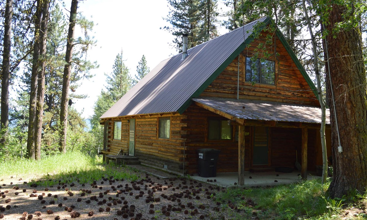 McCall Cabin | Woodland cabin with screened porch & meadow views - near town, with internet