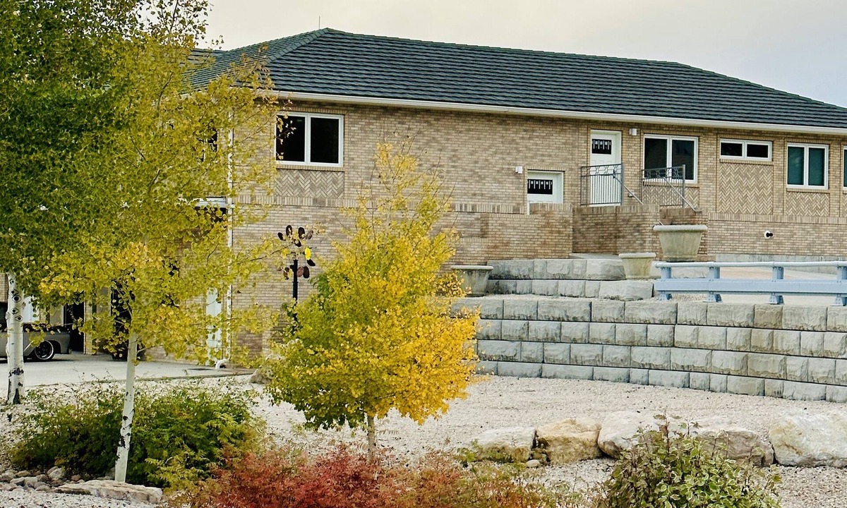 Casper House | Wyoming views - Spacious Home on beautiful gated grounds