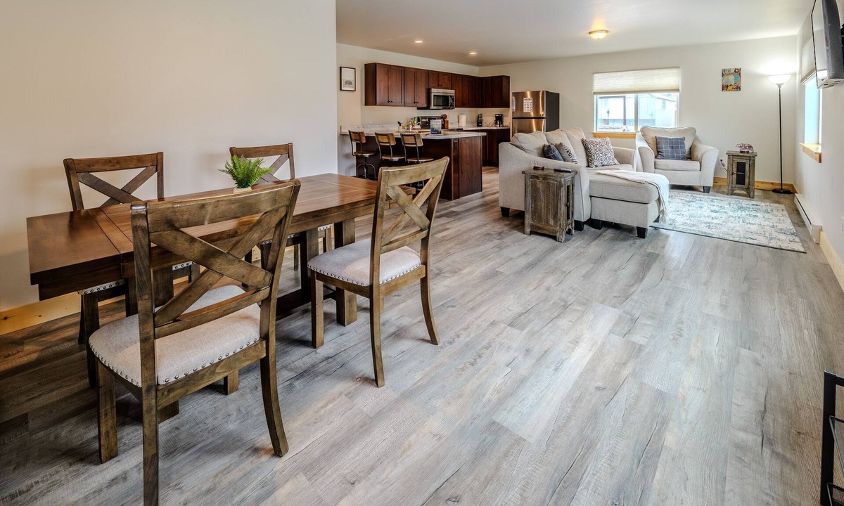 Retreat Rentals Blocks | Gardiner
