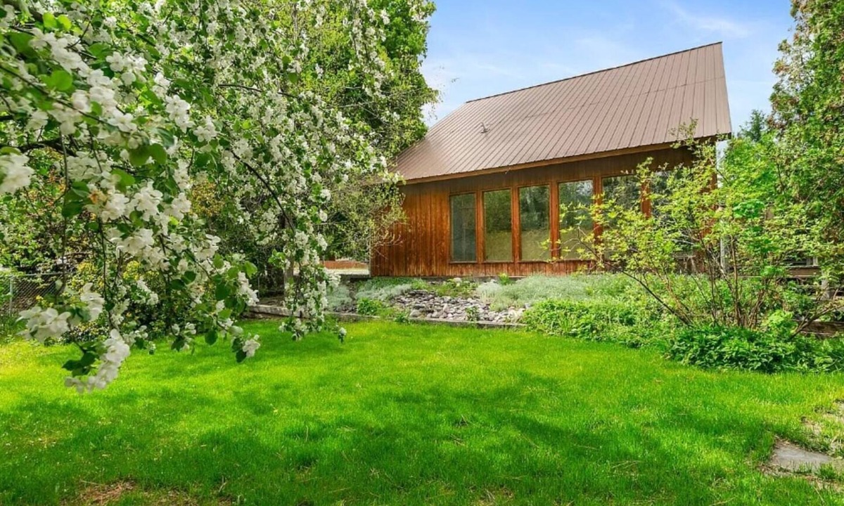 Franklin to the Fort House | Zootown 4-bedroom house with Sauna