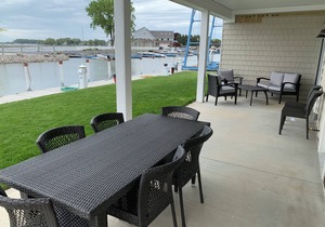 1 of 4 Waterfront Rental Units - Clean, Safe & Small Complex Sleeps 8-32
