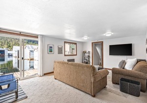 119 m² Boat ∙ 3 bedrooms ∙ 8 guests