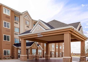 2-Star Hotel ∙ Microtel Inn & Suites by Wyndham West Fargo Near Medical Center