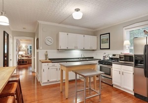 (2026 OPEN!) Gorgeous Union Pier Home Close To Beach and Downtown!