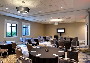 3-Star Hotel ∙ Courtyard by Marriott Columbus OSU