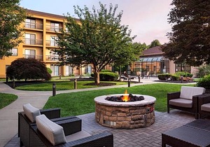 3-Star Hotel ∙ Courtyard by Marriott Fishkill