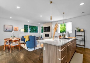 4313 Fremont · 3b2.5b Fremont Gem w/Seattle Skyline & Lake View