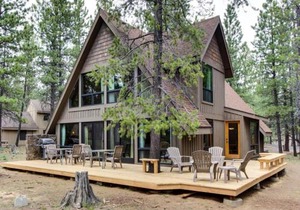 8 Cedar Lane