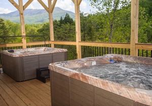 948 m² Cabin ∙ 14 bedrooms ∙ 44 guests