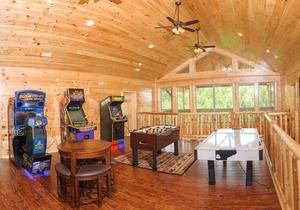 948 m² Cabin ∙ 14 bedrooms ∙ 44 guests