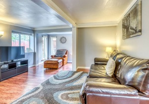 Adorable cottage — walk to downtown/BSU/River