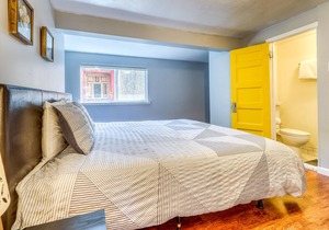 Adorable cottage — walk to downtown/BSU/River