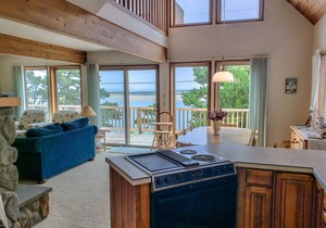 Affordable home with gorgeous bay and ocean views!