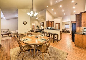 Amazing Priest Lake Home on Golf Course w/ Views!