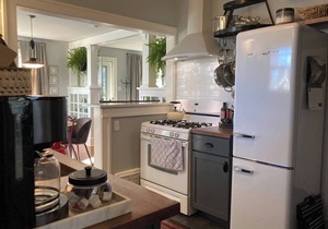 Amenities Galore Sweet Li’l Bungalow in Sheridan