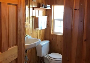 Ashton Historic Log Cabin 9
