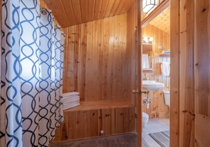 Ashton Historic Log Cabin 9