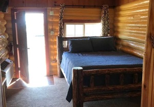 Ashton Historic Log Cabins 8