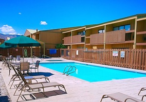 Best Western Chieftain Inn