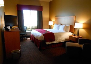 Best Western Golden Prairie Inn & Suites