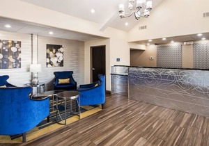 Best Western Plus Tulsa Inn & Suites