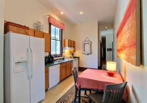 Big Blue House - Lower Unit - Near Forsyth Park - Sleeps 8