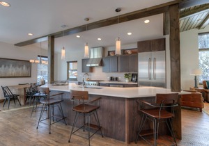 Big Sky Vacation Rentals: Homestead 10 Claim Jumper