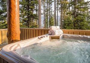 Big Sky Vacation Rentals: Cowboy Suite 3B