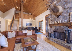 Big Sky Vacation Rentals: Cowboy Suite 2D
