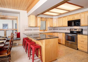 Big Sky Vacation Rentals: Beaverhead 123 BH 301
