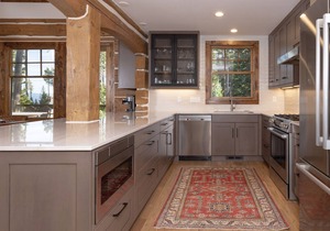 Big Sky Vacation Rentals: PR Oglala 2B