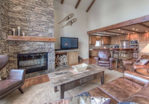 Big Sky Vacation Rentals: Black Eagle 25