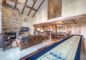 Big Sky Vacation Rentals: Black Eagle 25