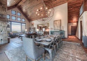 Big Sky Vacation Rentals: Cowboy Suite 7C