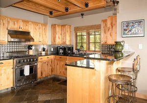 Book Now for Winter Stays! Cowboy-Chic, Ski-In/Ski-Out Home with Mountain Views!