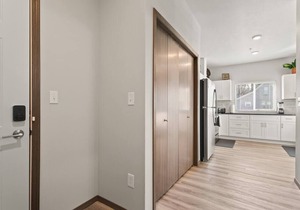 Brand New 2 Bed 2 Bath Near Perry District and DT!