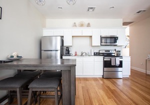 BRAND NEWLY Constructed 3BD Bywater Home Minutes From French Quarter Walking Distance Mississippi River