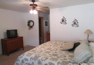 Candlewood E