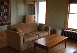 Charming House On The Hill With Views Of The Anaconda Range