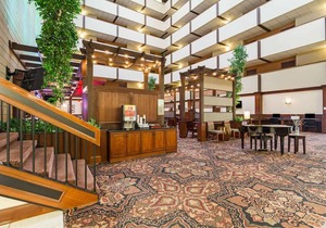 Clarion Hotel Minot